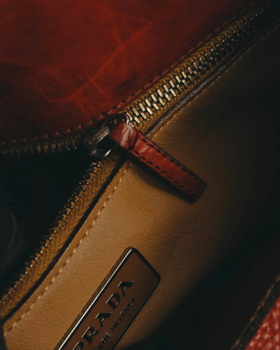 "PRADA" 90's-00's Pebbled leather shoulder bag