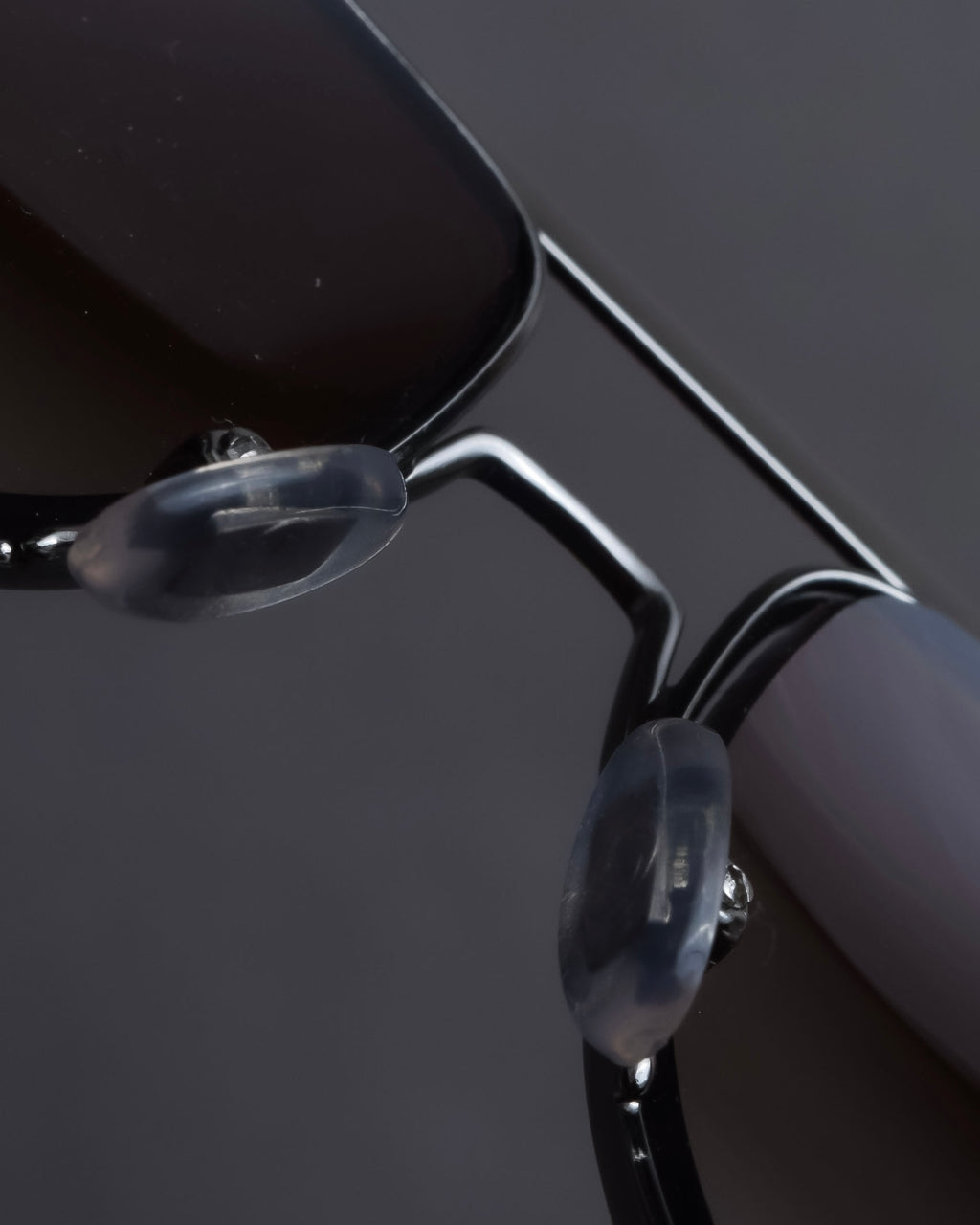 "GUCCI" Metal aviator teardrop frame sunglasses