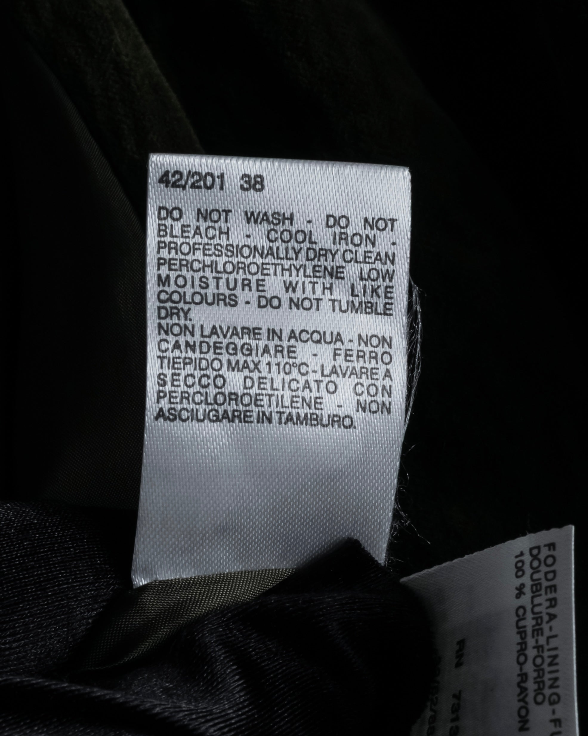 “Max Mara” 90’s-00’s metallic velour jacket