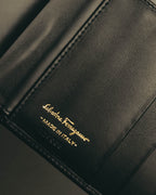 "Salvatore Ferragamo" 80's-90's Classic calf leather wallet