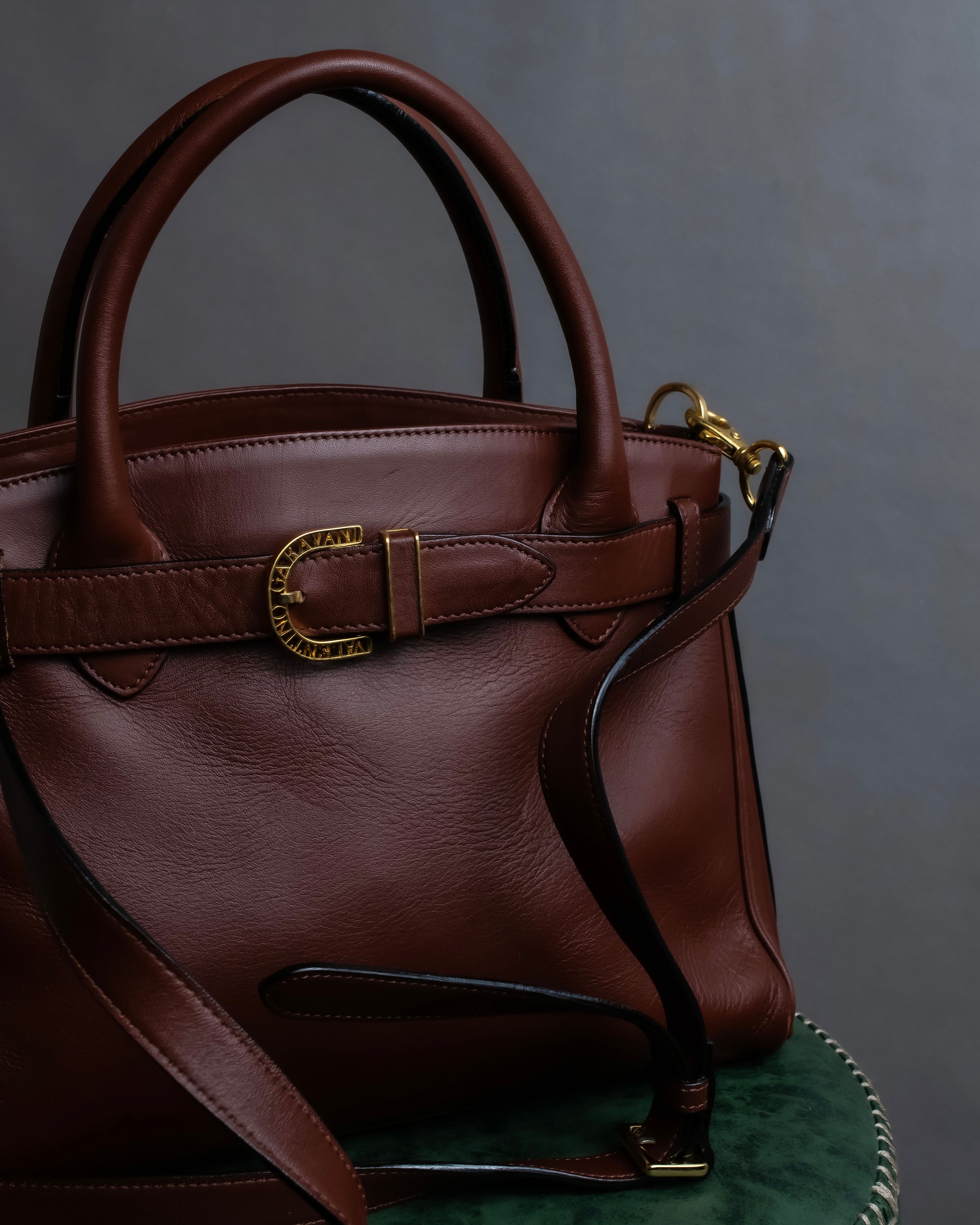 "Valentino Garavani" Reddish brown trapezoid silhouette 2way leather bag