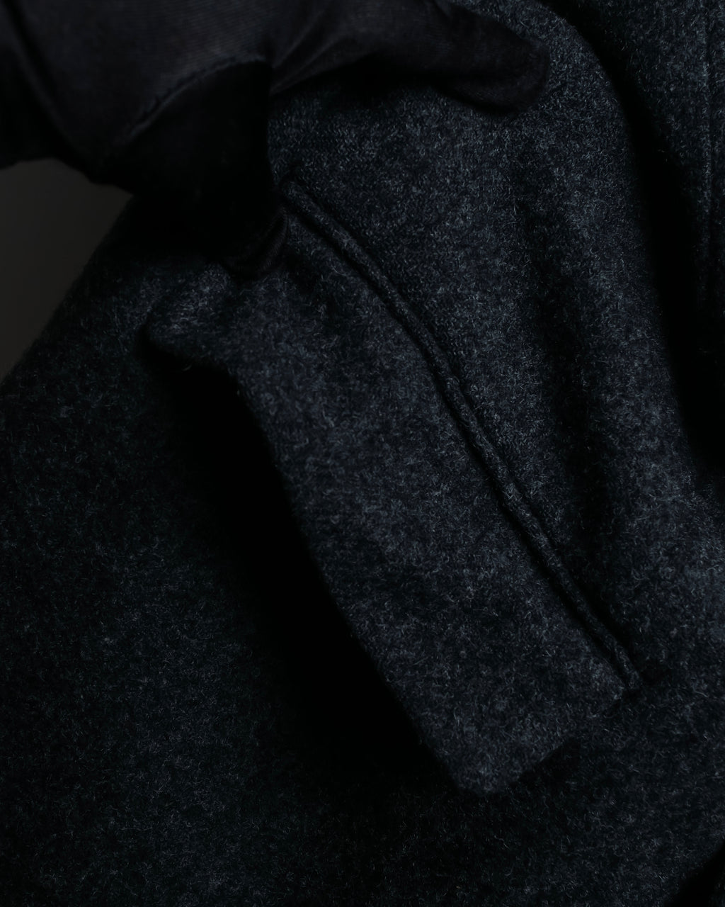 "COMME des GARCONS HOMME PLUS" Structured cut double-breasted tailored jacket