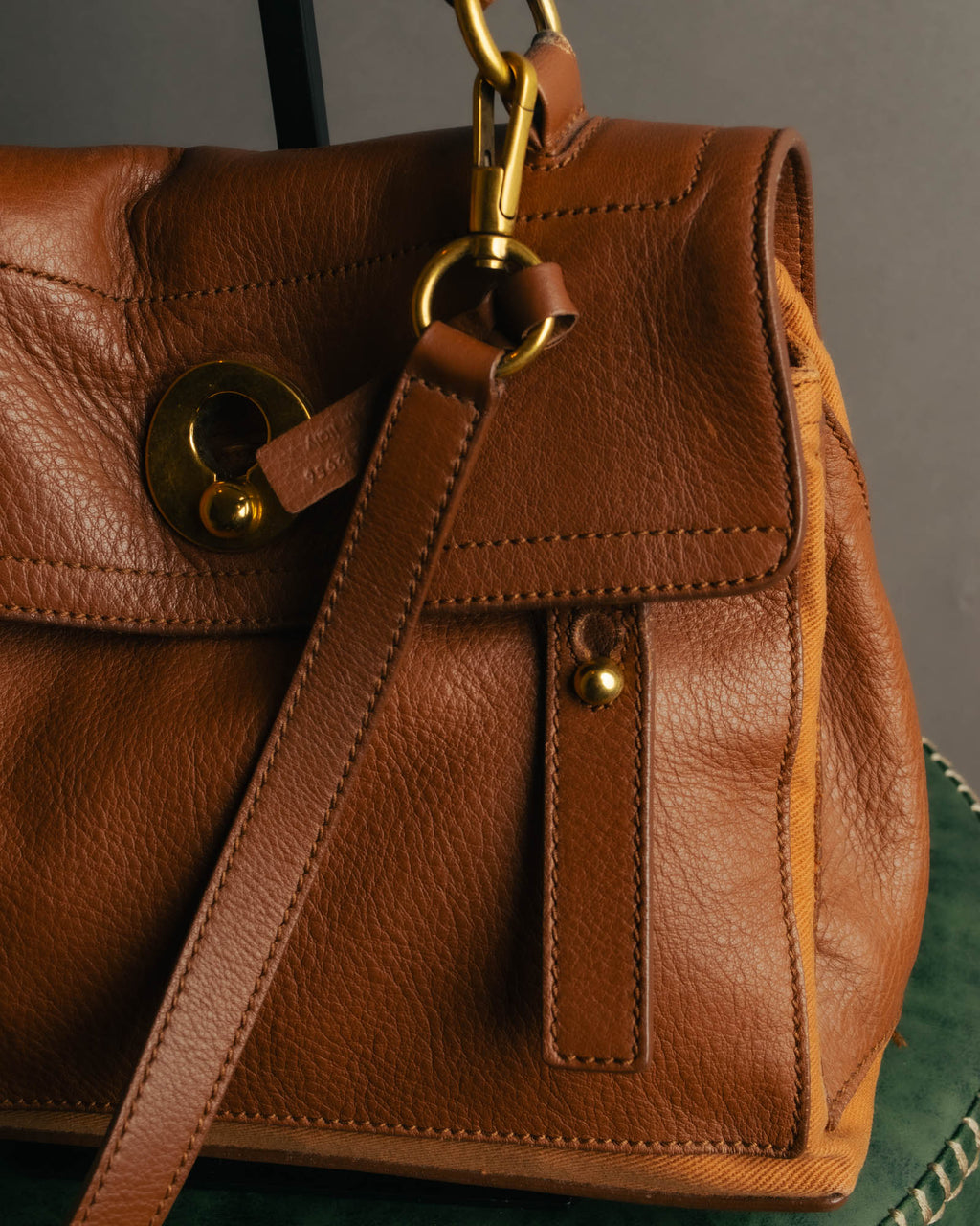 "Yves Saint Laurent" 00's-10's Structured leather shoulder bag