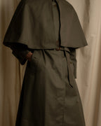 "BURBERRYS" Cape-attached design stand collar coat