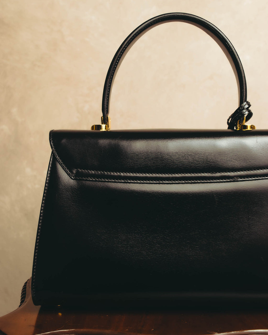 "LORENZO de MEDICI" 80's-00's Structured leather top handle handbag