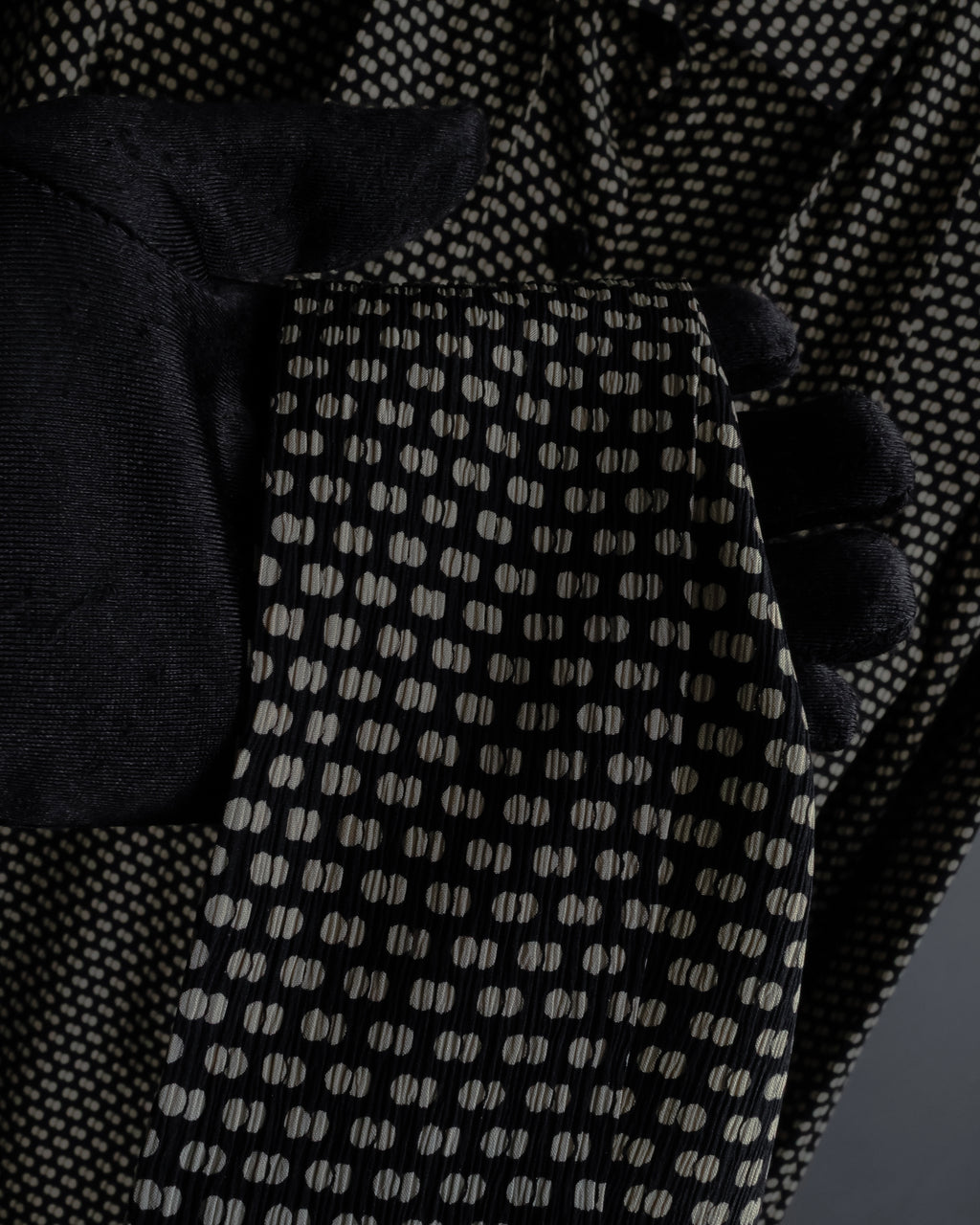 "Christian Dior PRETA PORTER" Ivory polka dot bow tie blouse