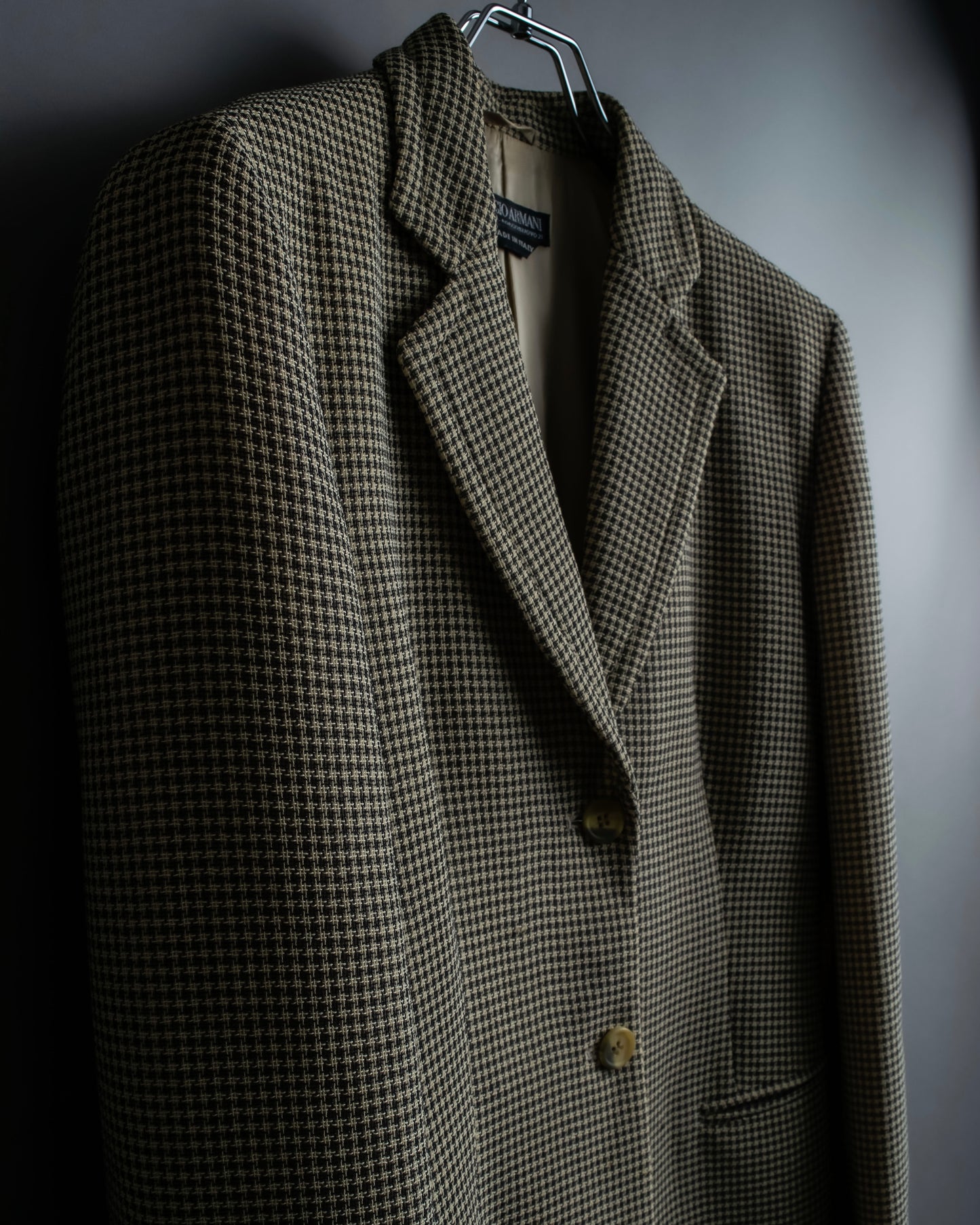 “GIORGIO ARMANI” check patented beautiful shape tailored jacket