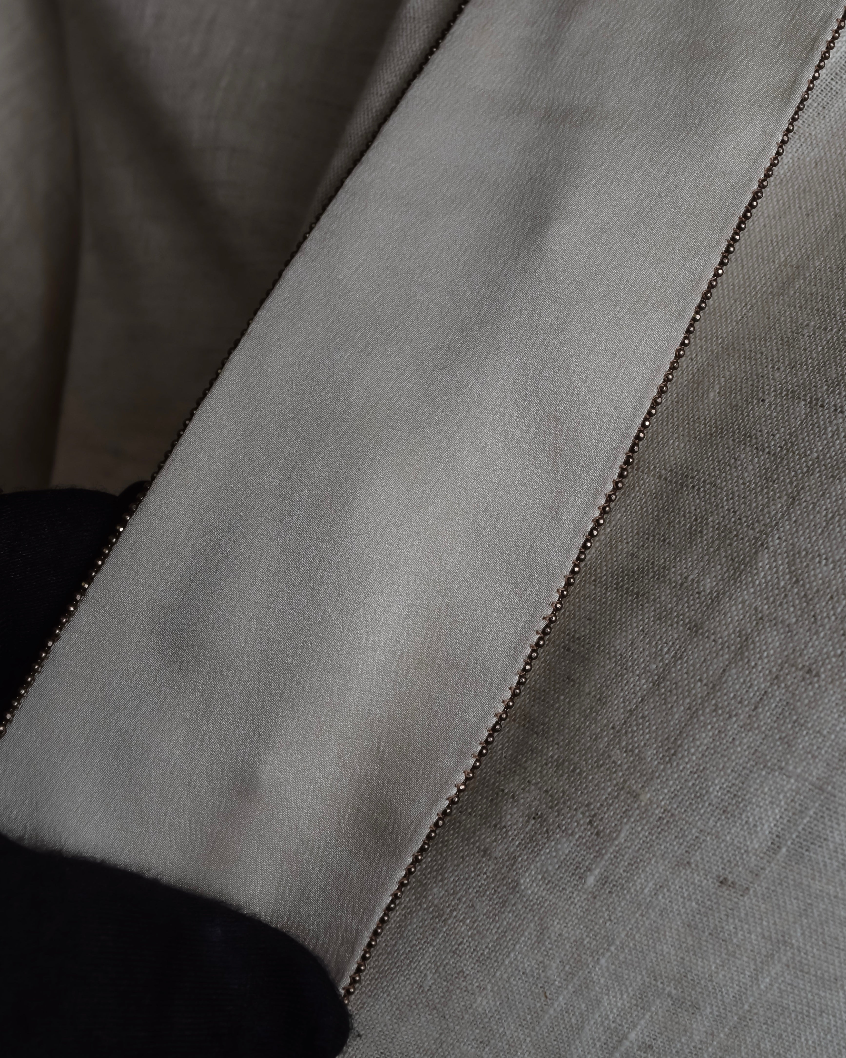 "BRUNELLO CUCINELLI" Contrast collar hidden placket linen shirt