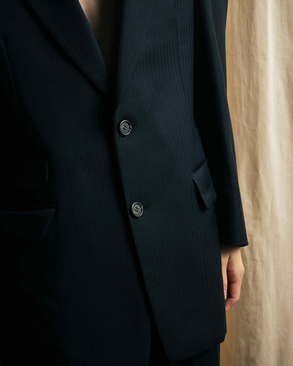 "YVES SAINT LAURENT" Classical tailoring shadow stripe pattern set up