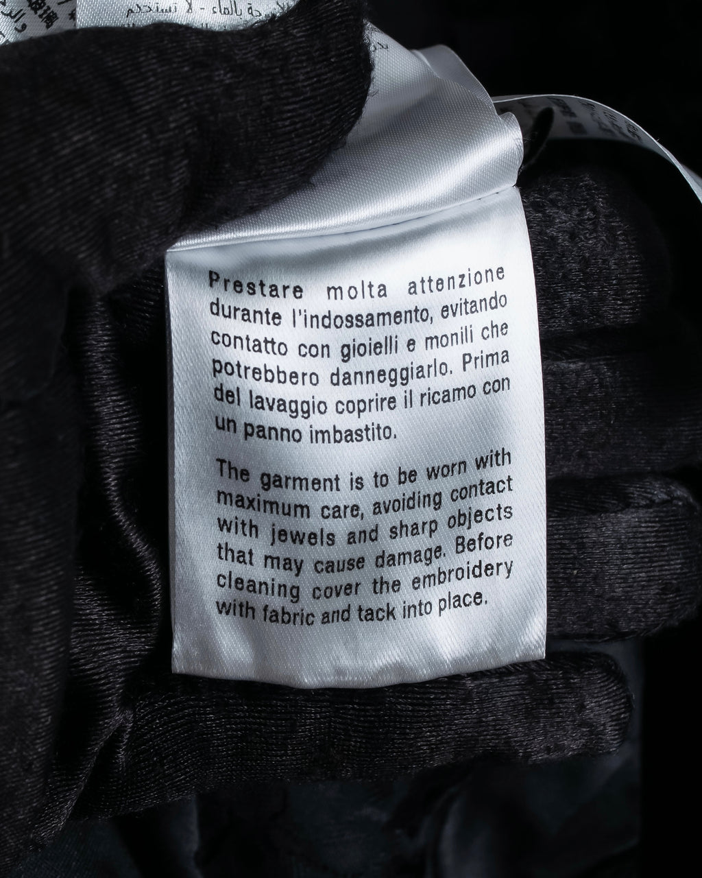 "GUCCI" Pre-Fall 2018 collection message embroidered shawl collar jacket