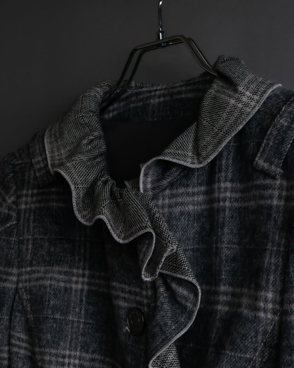 お取り置き分 "VALENTINO" Belted ruffle detail short jacket