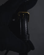 -SPECIAL- "VALENTINO GARAVANI" 90’s-00’s V corner hardware leather top handle bag