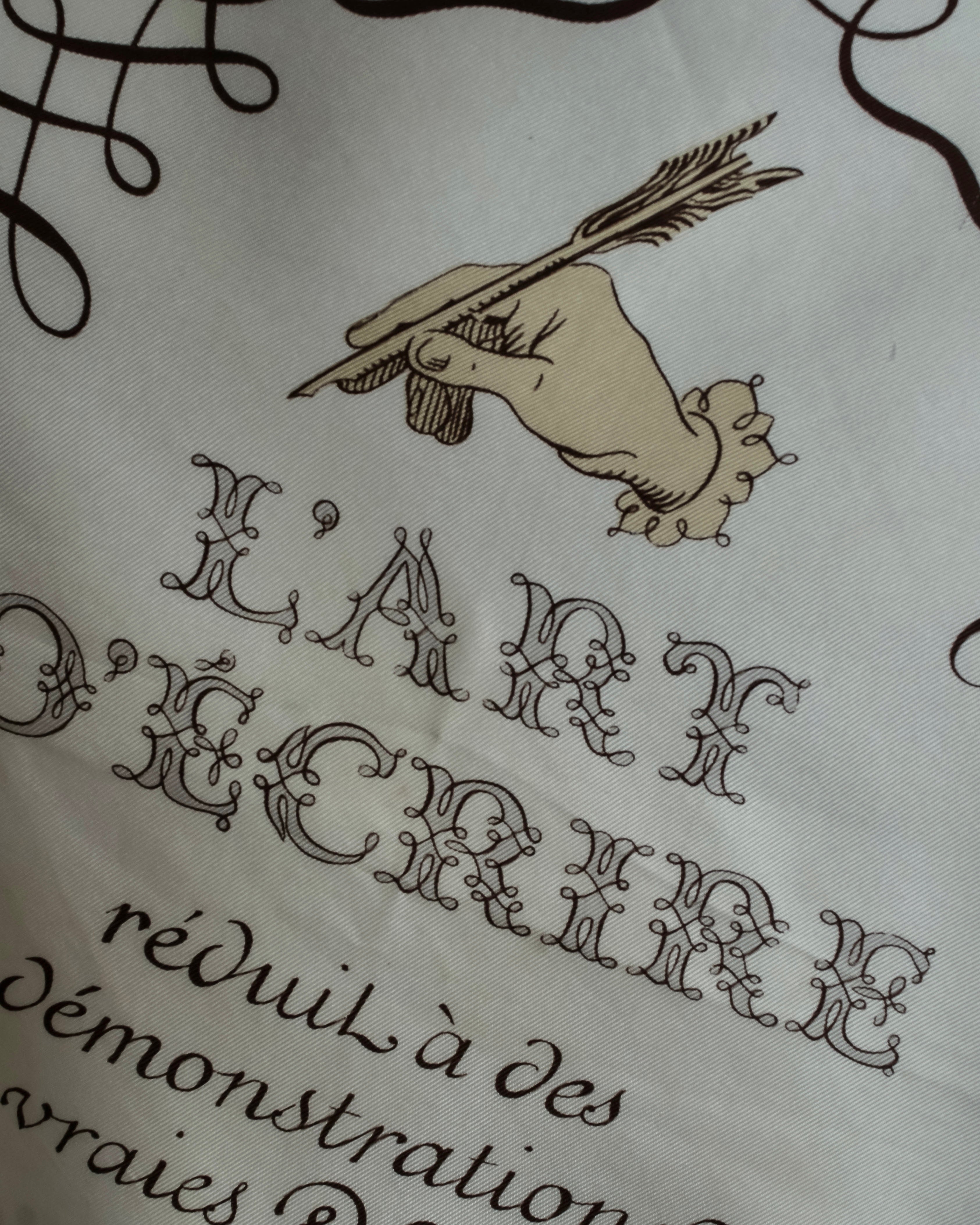 "HERMES" LART DECRIRE Carré  90 silk scarf