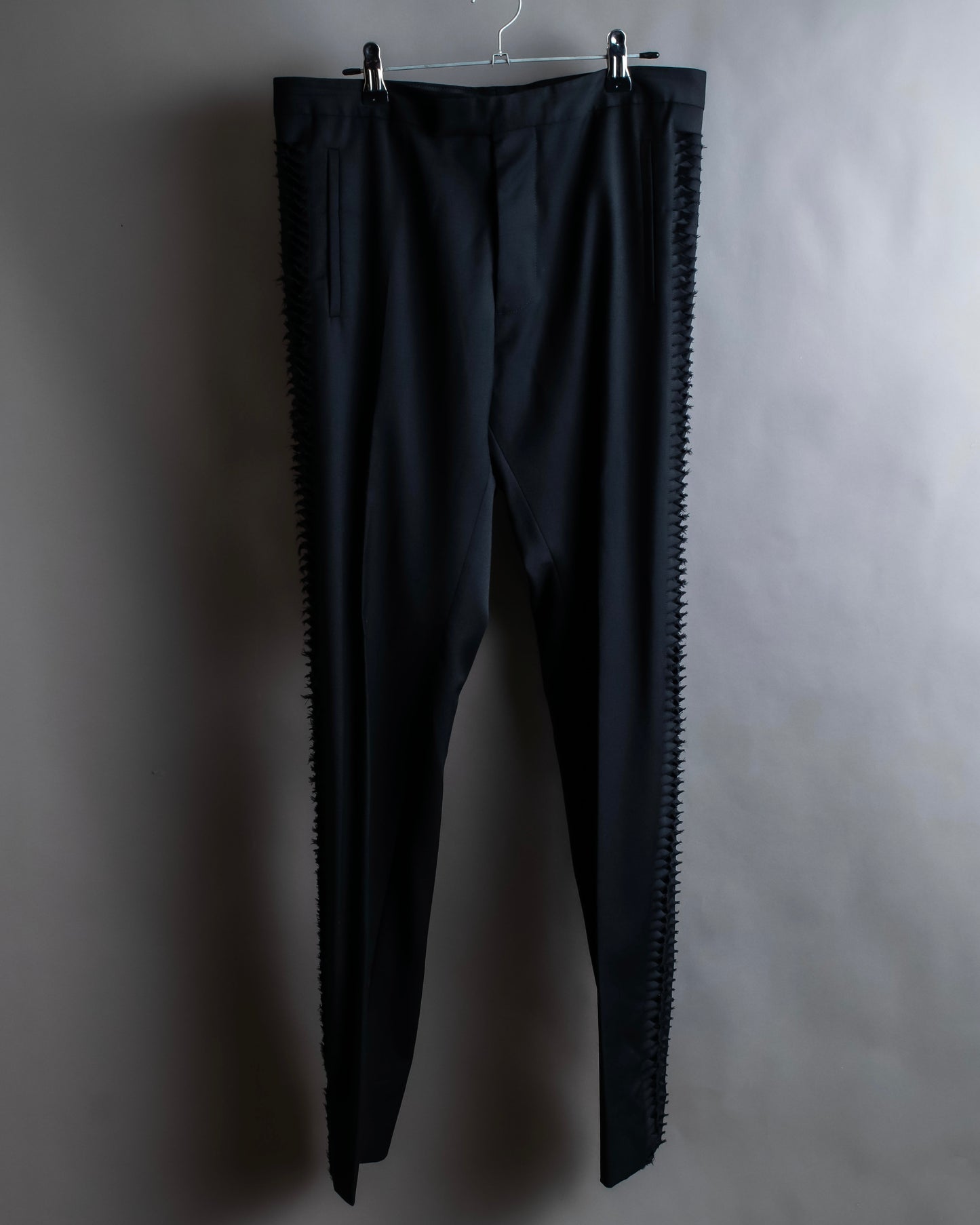 "MAISON MARGIELA" Side cross fringe design wool tapered slacks