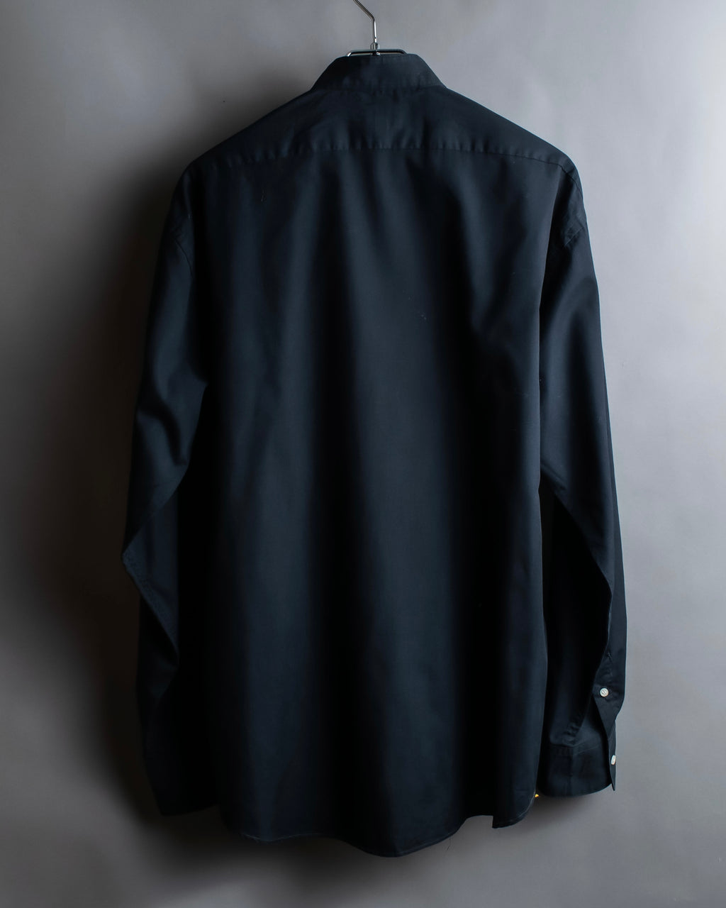 "RIMINI" Wing color pin tuck design shirt