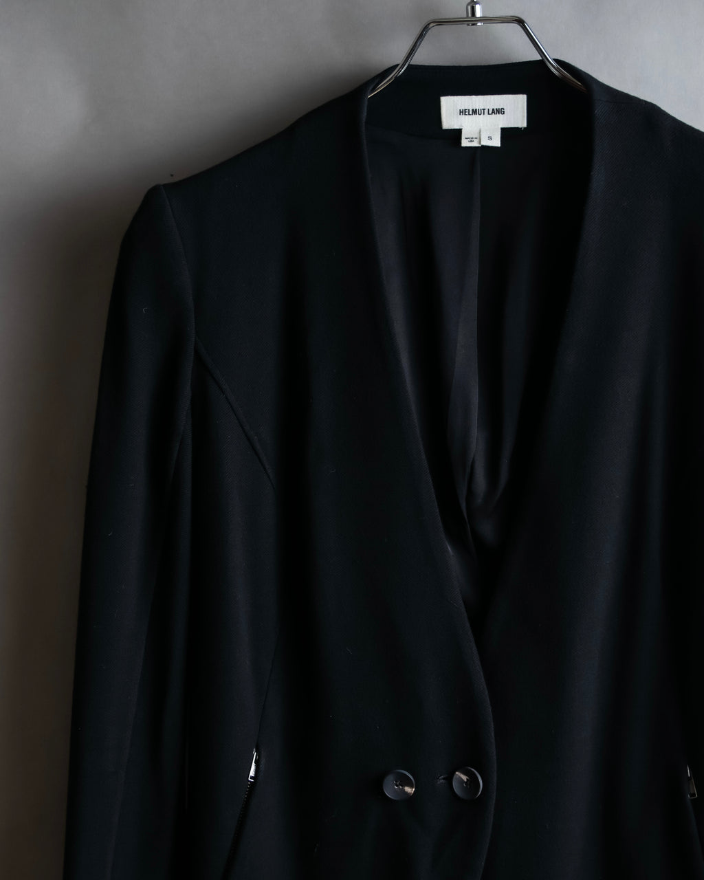 "HELMUT LANG" Zipper design sharp angle cutaway jacket