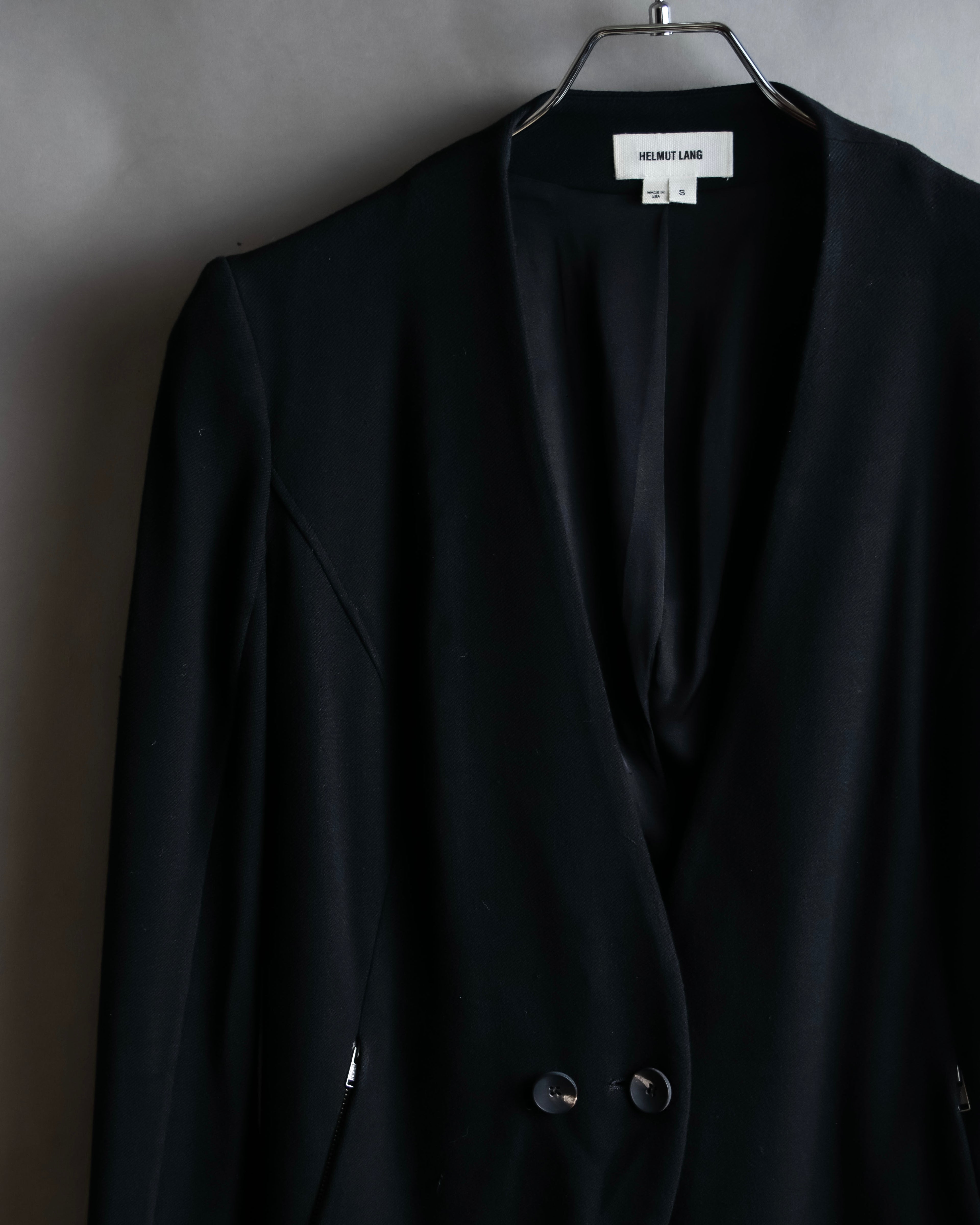 "HELMUT LANG" Zipper design sharp angle cutaway jacket