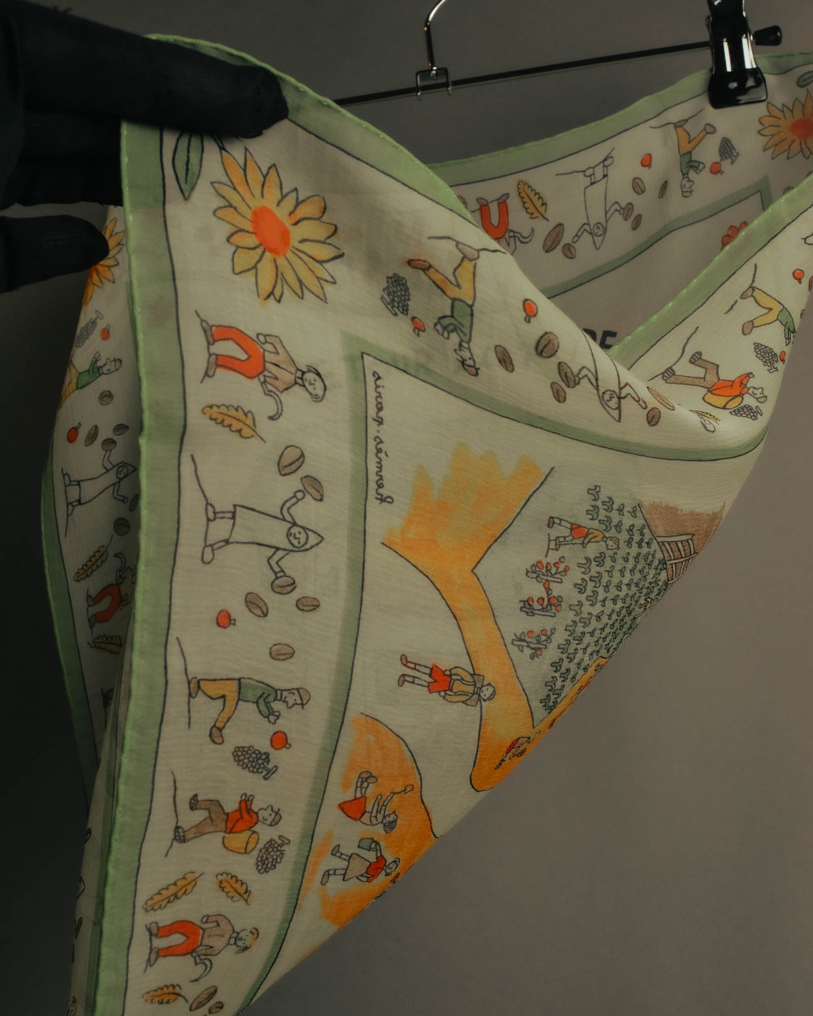 “HERMÈS” 90’s-10’s Retour à la terre silk scarf