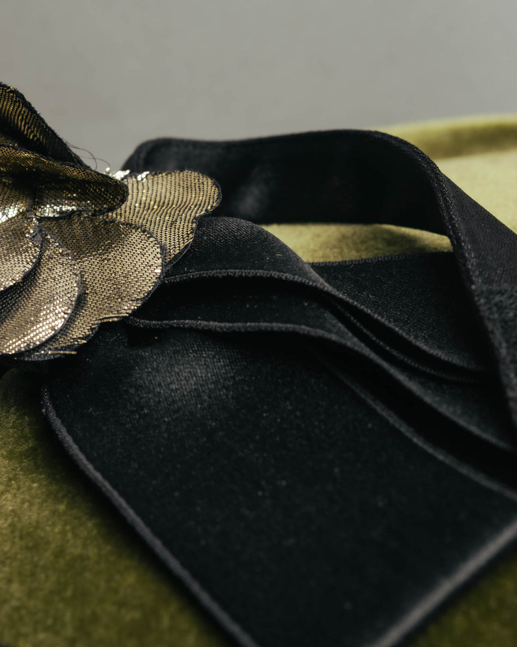 “CHANEL” 2010’s-2020’s camellia ribbon choker