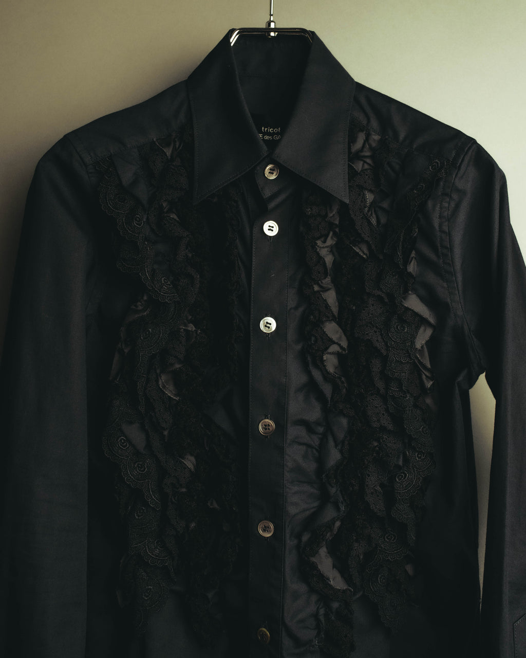 “tricot COMME des GARÇONS” 05AW Layered lace ruffle cotton blouse