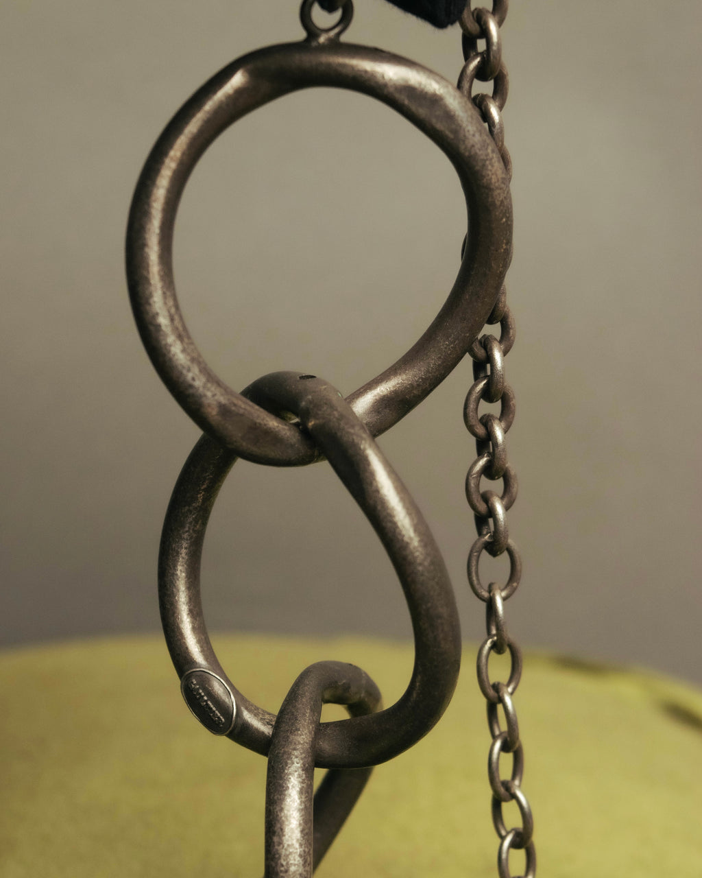 -SPECIAL- “Jean Paul Gaultier” 90’s-00’s sculptural metal ring necklace