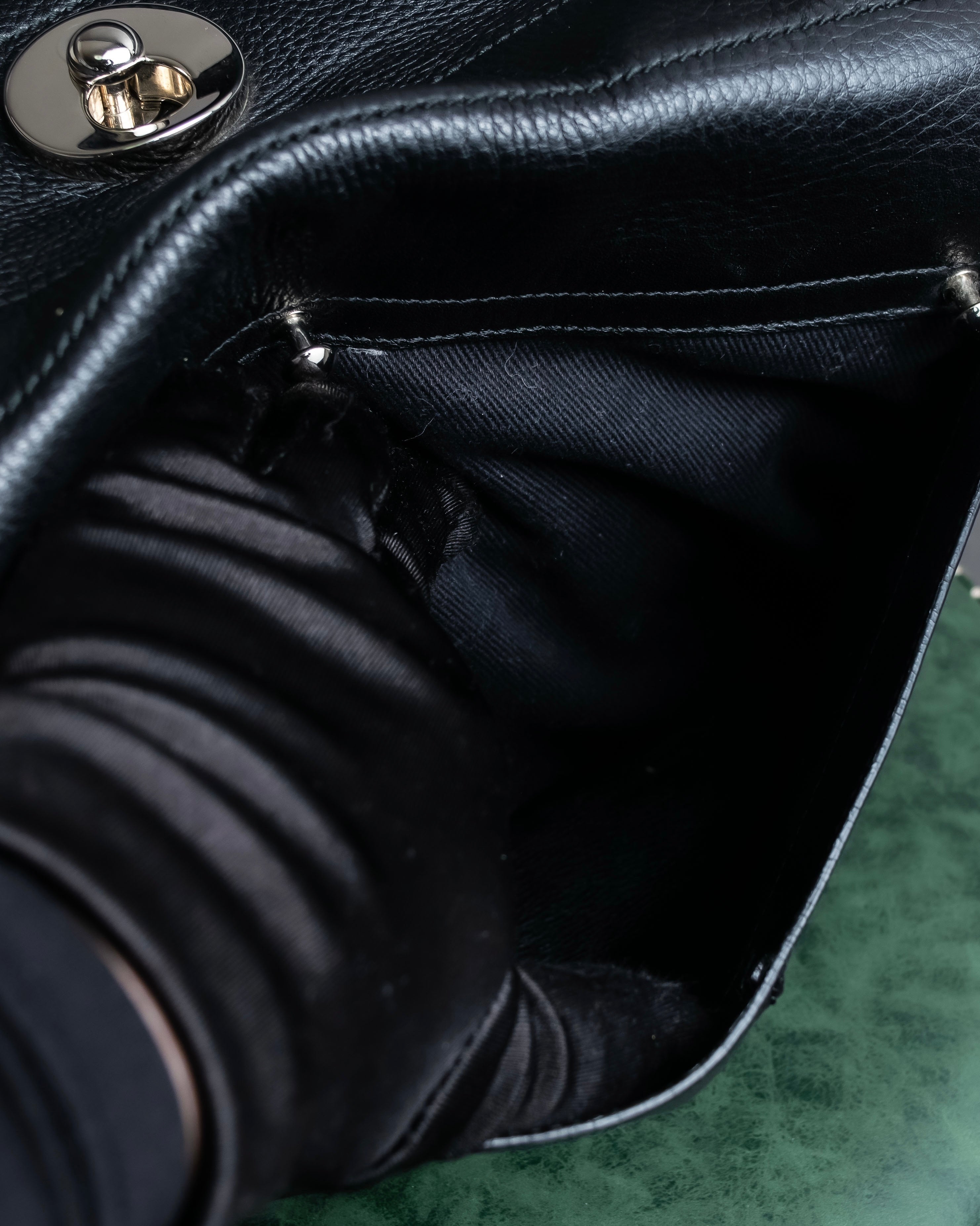 "YVES SAINT LAURENT" Muse Two series grain leather one-handle bag