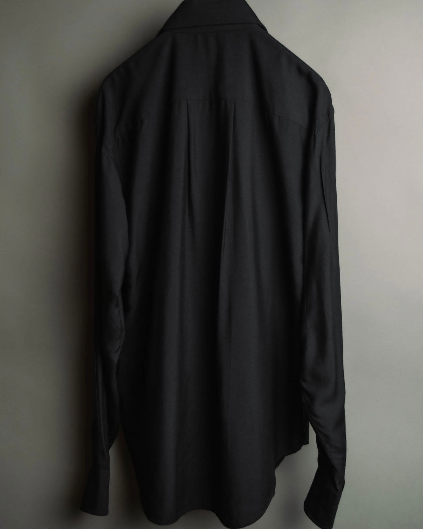 "TOM FORD" 2010's Fluid rayon silk classic collar black shirt