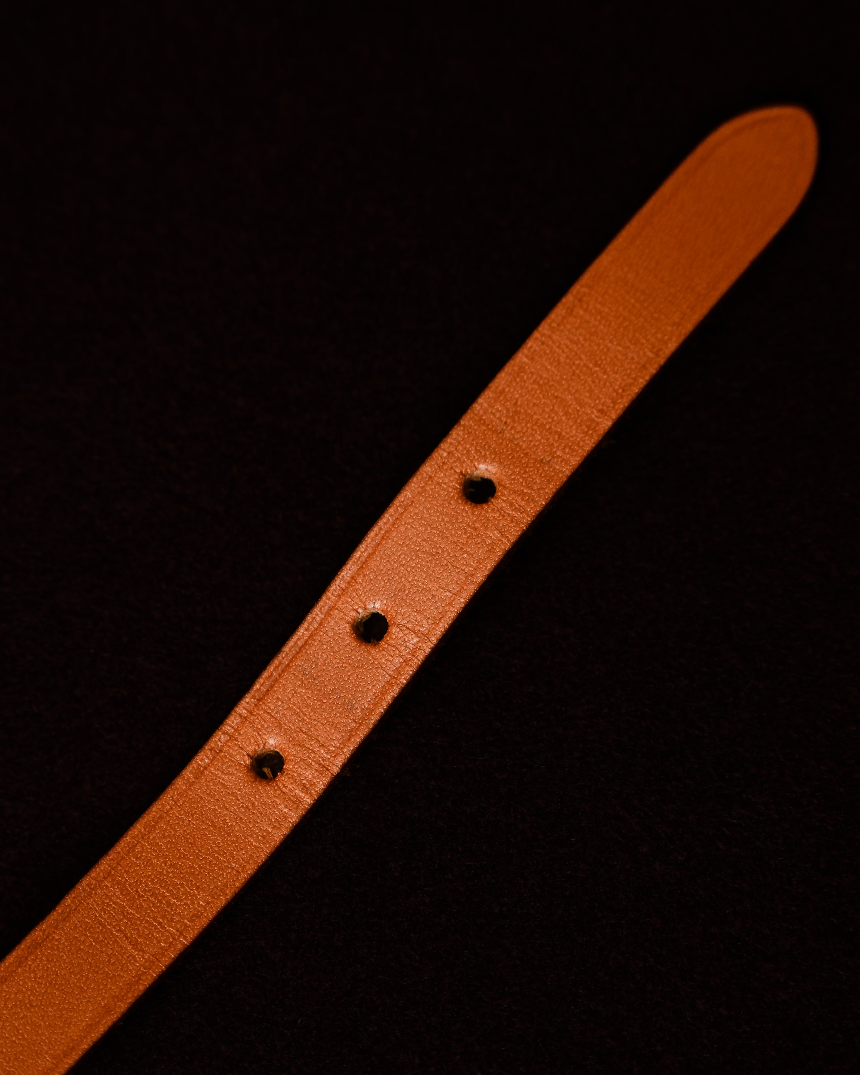 HERMES/ “Hapi” H Logo Leather Bracelet
