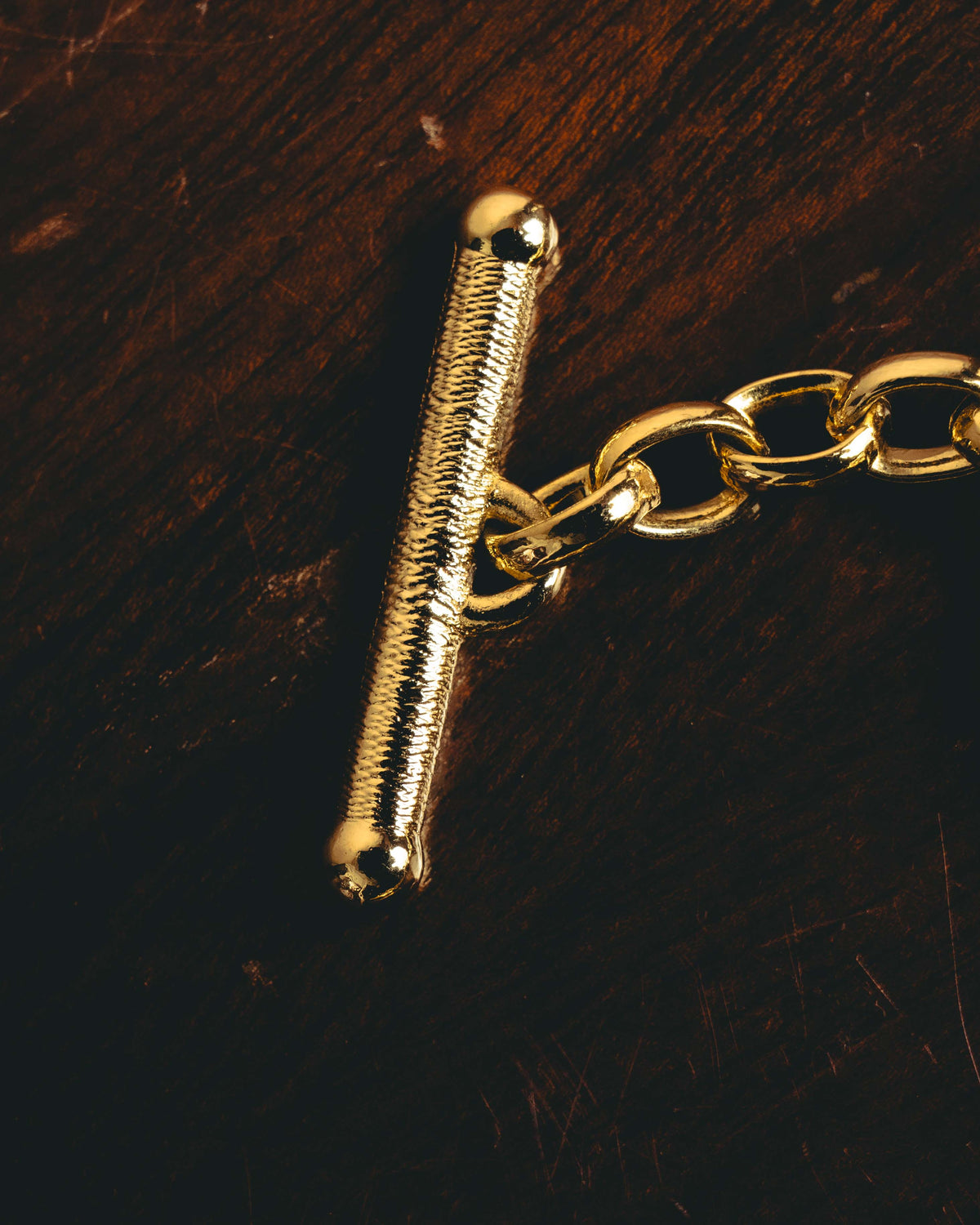 -SPECIAL- “Christian Dior” 70’s-90’s Sculptural openwork gold tone chain bracelet