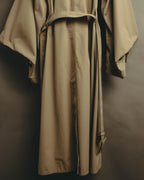 –SPECIAL– “BOTTEGA VENETA” 2020-21AW Sculptural cape-sleeve belted trench coat