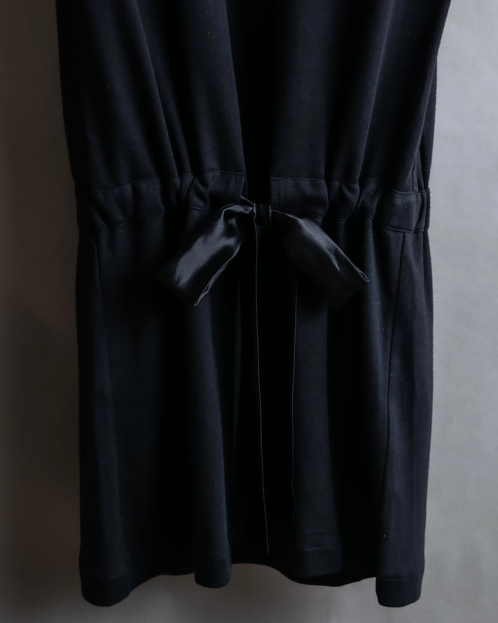 "Christian Dior" Satin ribbon waist detail hooded dress
