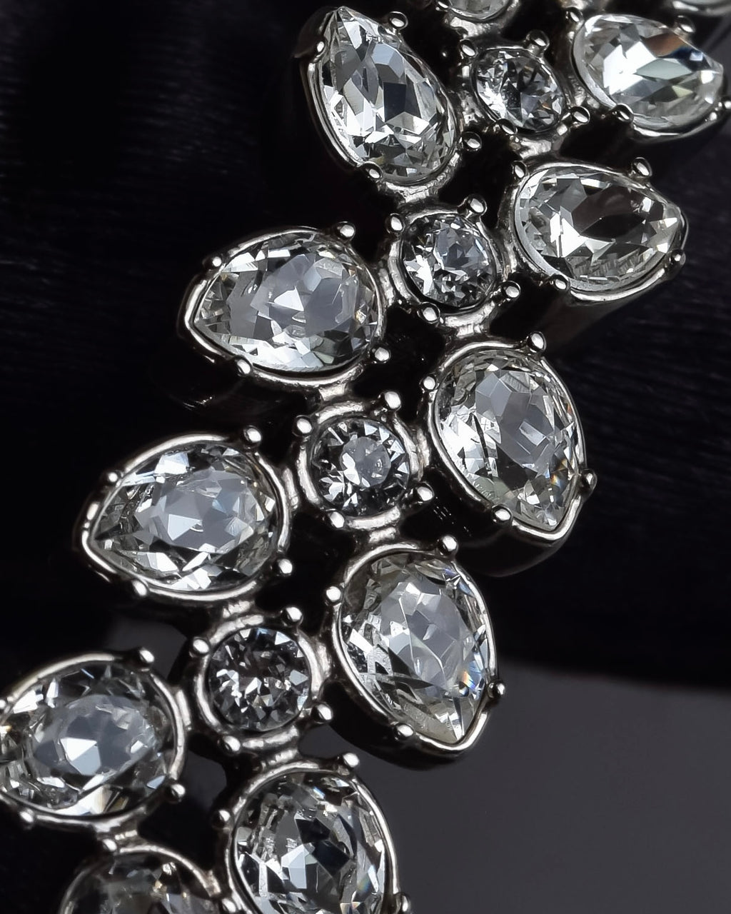 "PRADA" Petal motif crystal bracelet