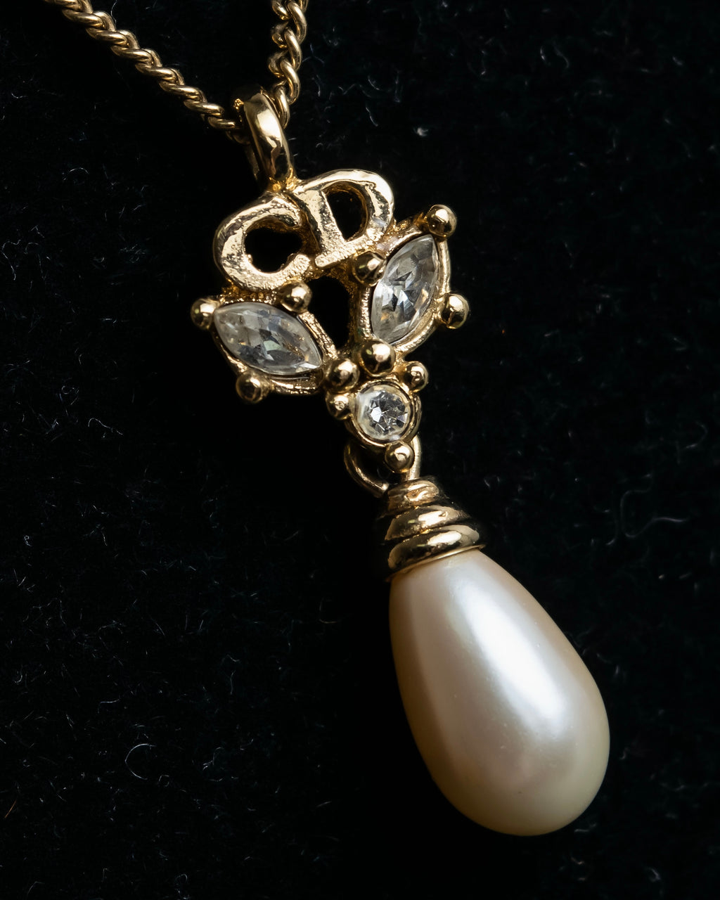 "Christian Dior" Pearl bijou gold chain necklace