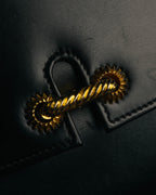 “GUCCI” 80’s-90’s Rope clasp leather shoulder bag