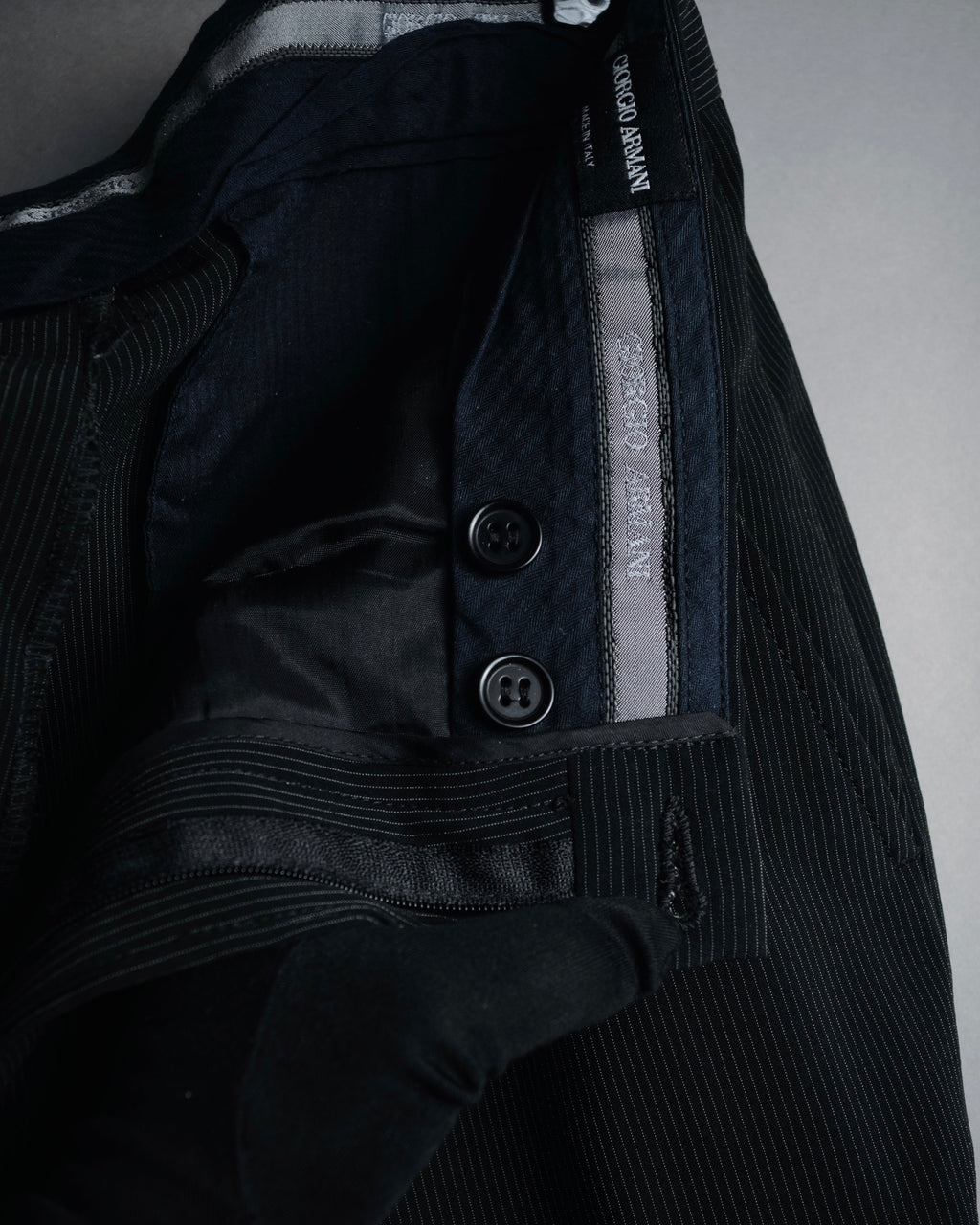 "GIORGIO ARMANI" 08’s-09’s Sharp pinstripe wool two button suit set