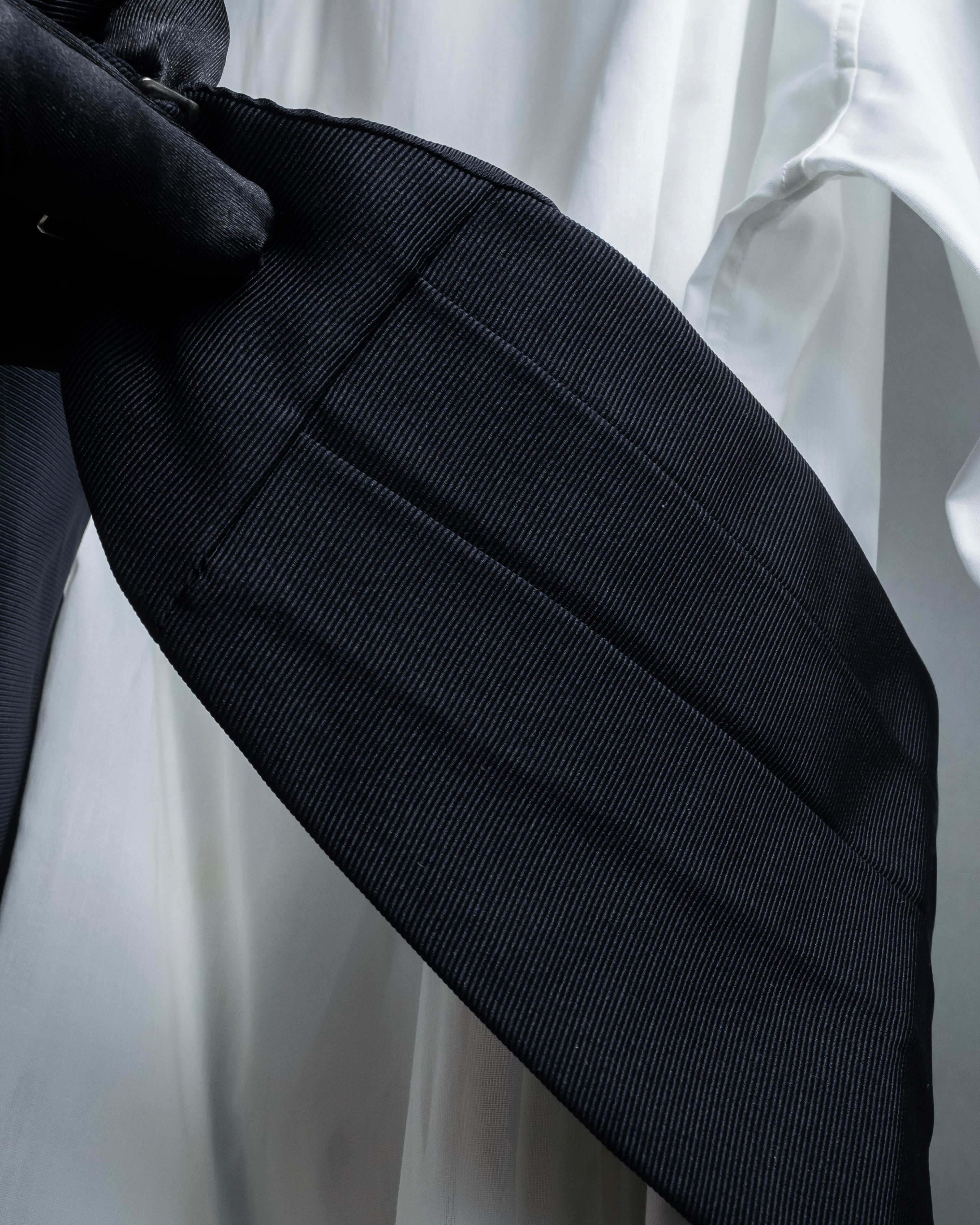 "GIORGIO ARMANI" Belt included bow tie dress shirt