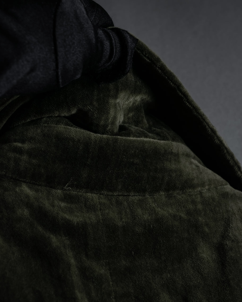 “Max Mara” 90’s-00’s metallic velour jacket