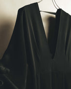 "BURBERRY" 2010's-20's Pleated silk midi dress