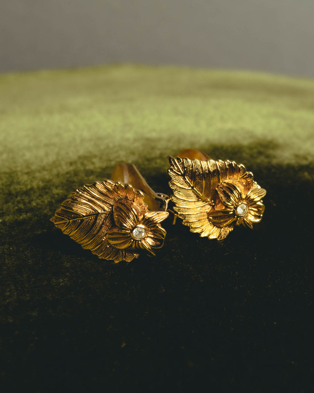 "Christian Dior" 70's-80's Sculptural botanical clip-on earrings