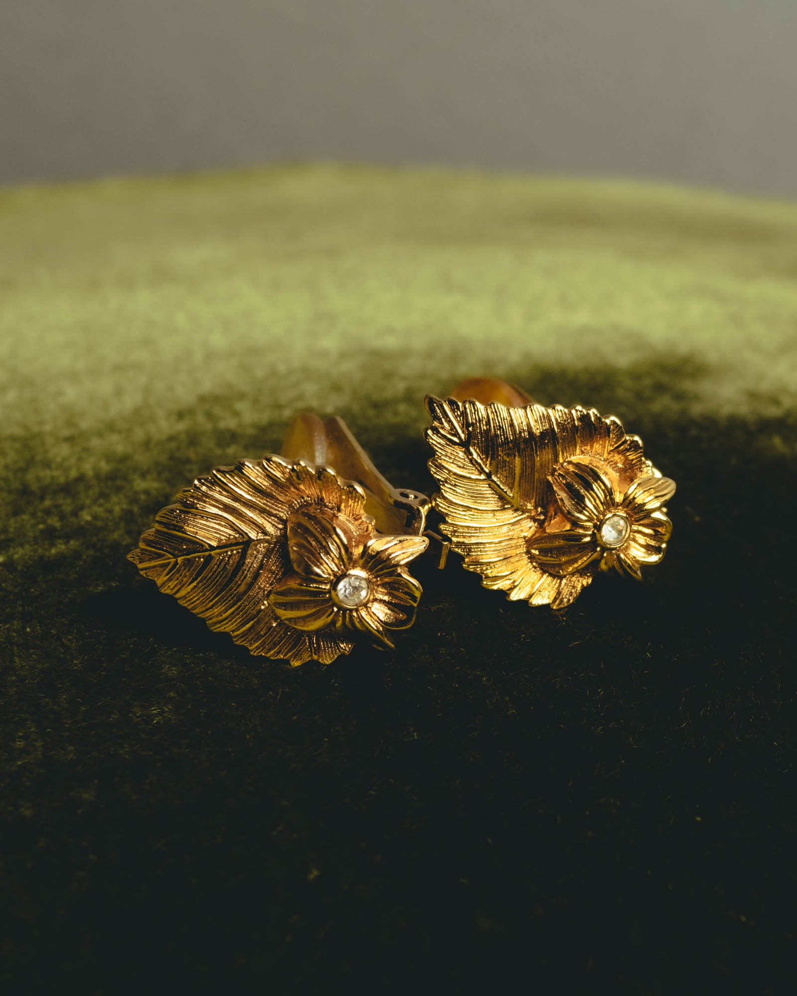 "Christian Dior" 70's-80's Sculptural botanical clip-on earrings