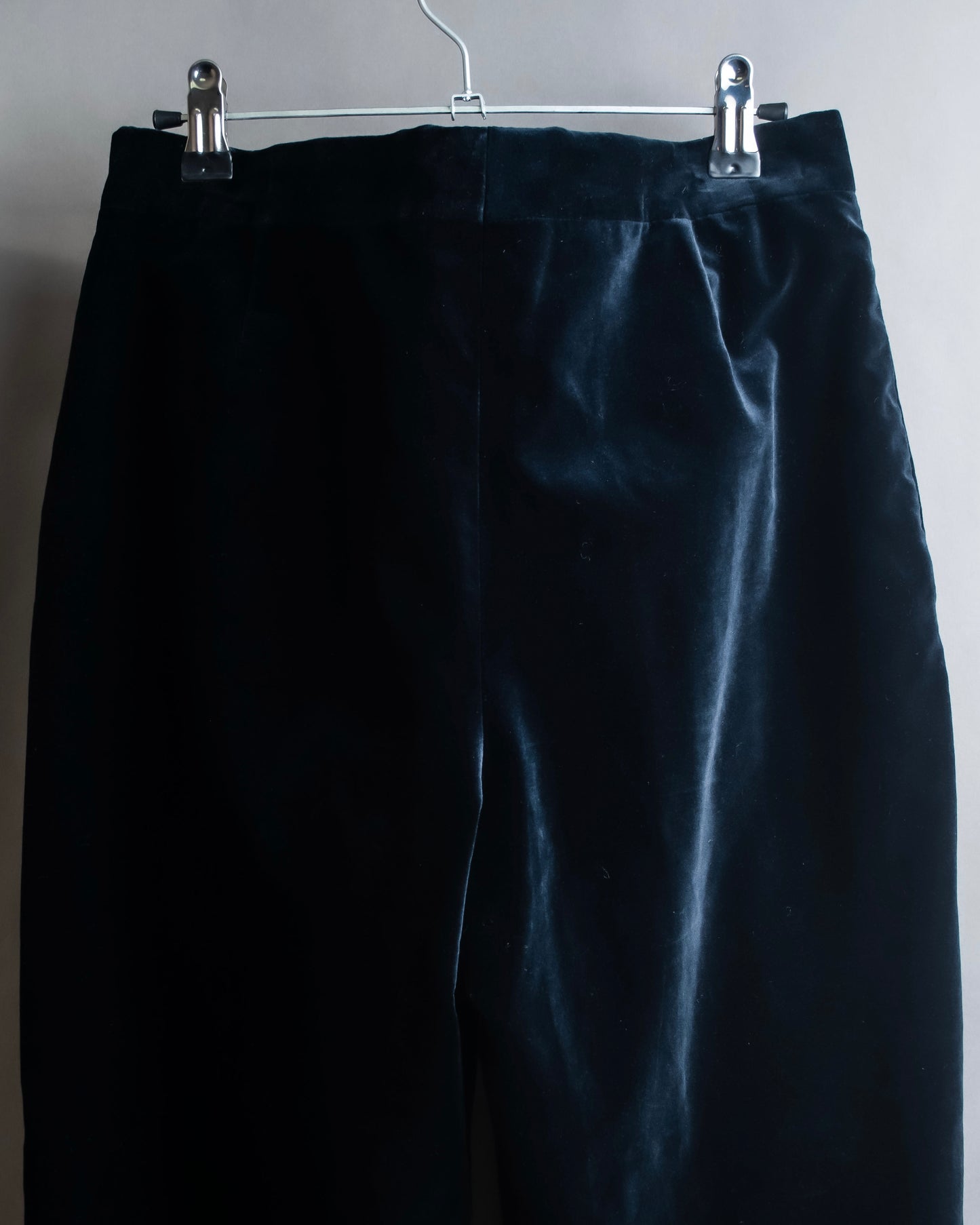 "DRIES VAN NOTTEN" Beautiful velvet straight line slacks