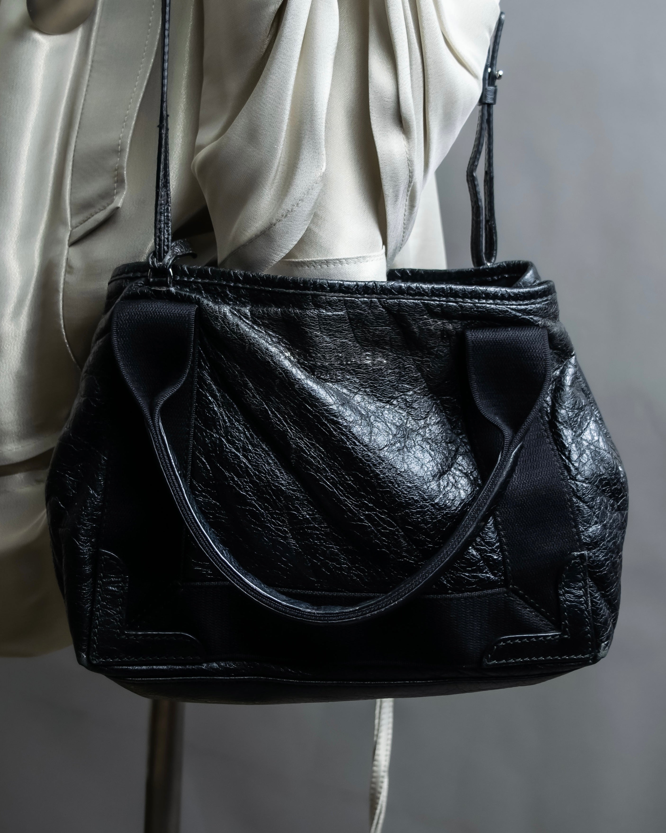 “Balenciaga”  navy cavas xs hand bag