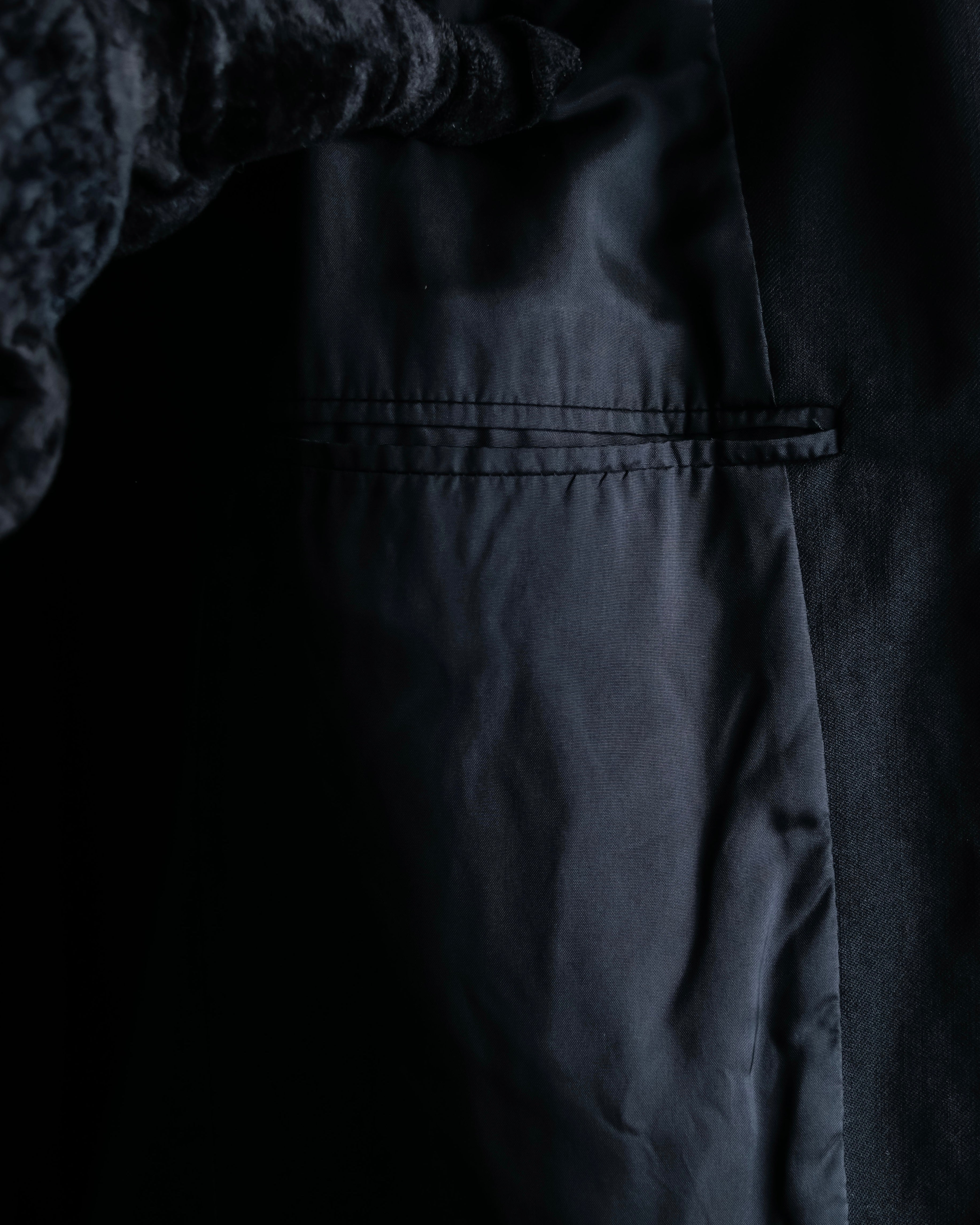 "ARMANI COLLEZIONI" Classic structured wool set up