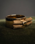 “Chloé” 2010’s mesh ribbon gold ring