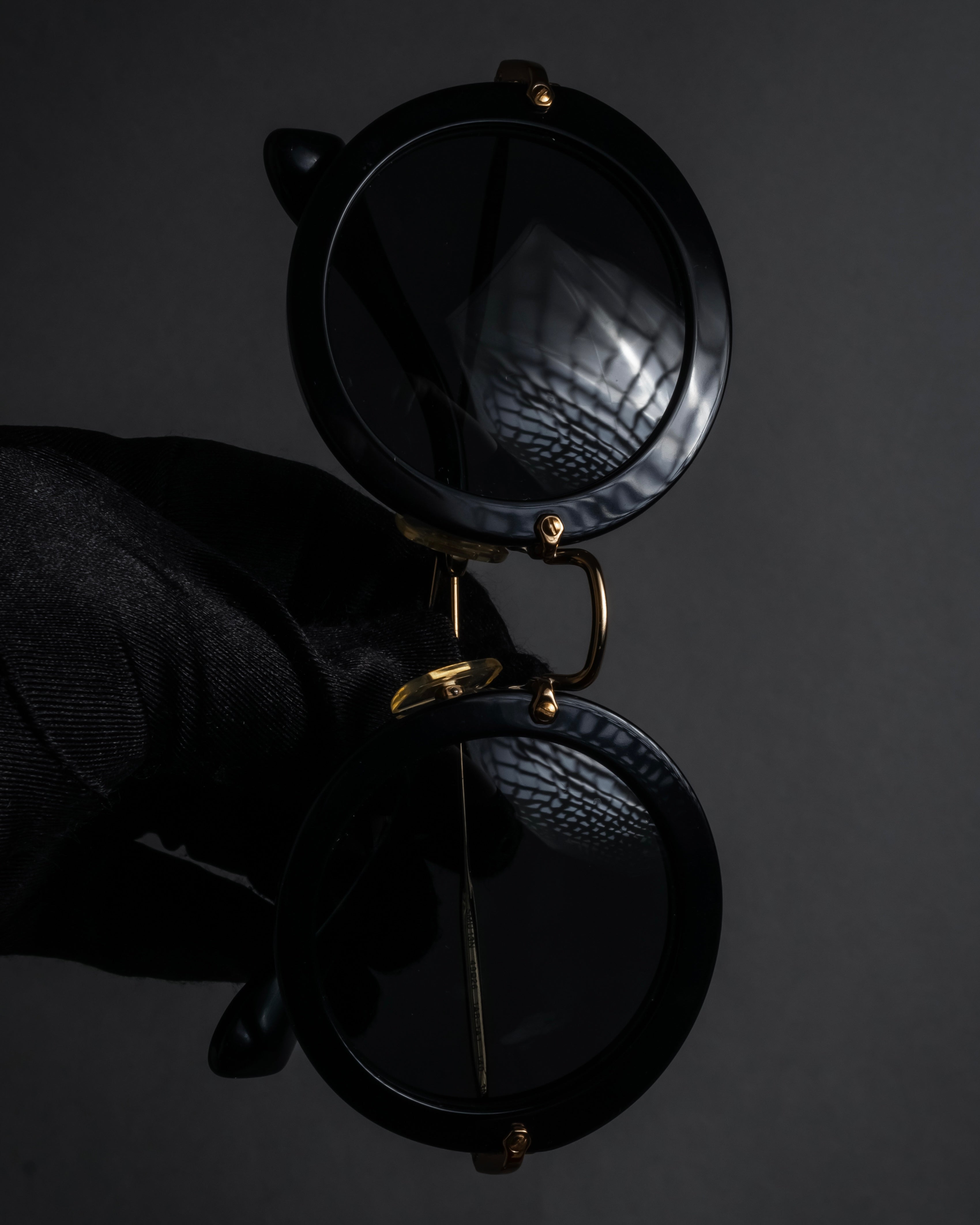 "MIU MIU" Round frame statement sunglasses