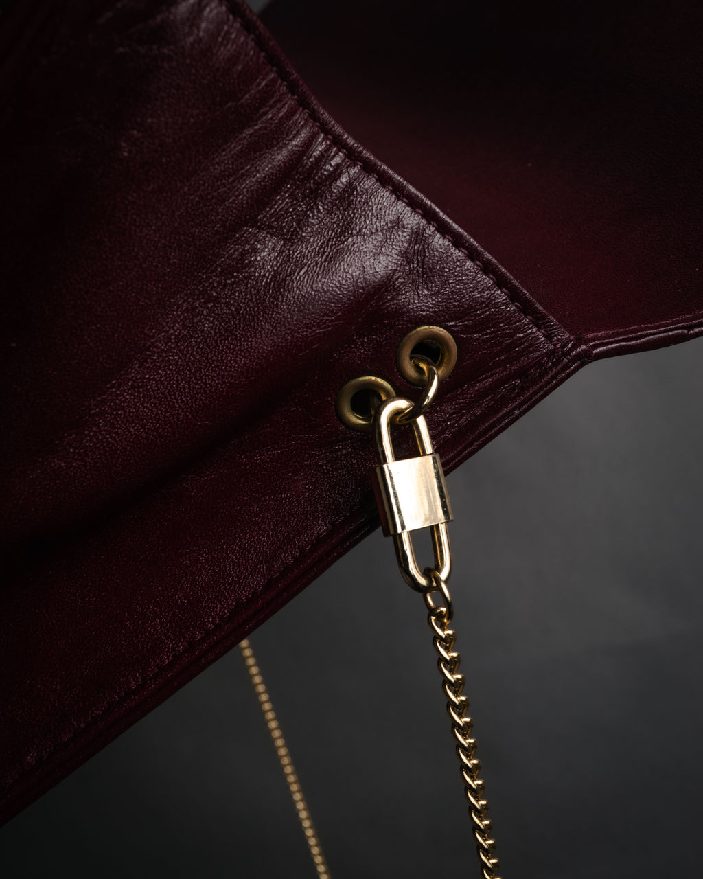 “Christian Dior” 1980’s-1990’s CD logo envelope chain bag