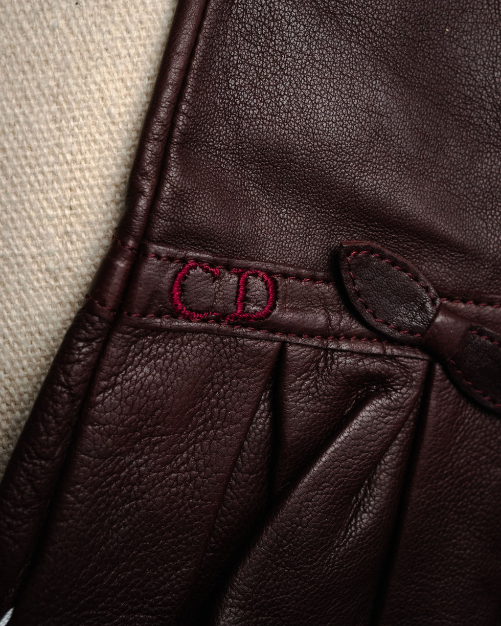 “Christian Dior” 1980’s-90’s Bow detailed leather gloves
