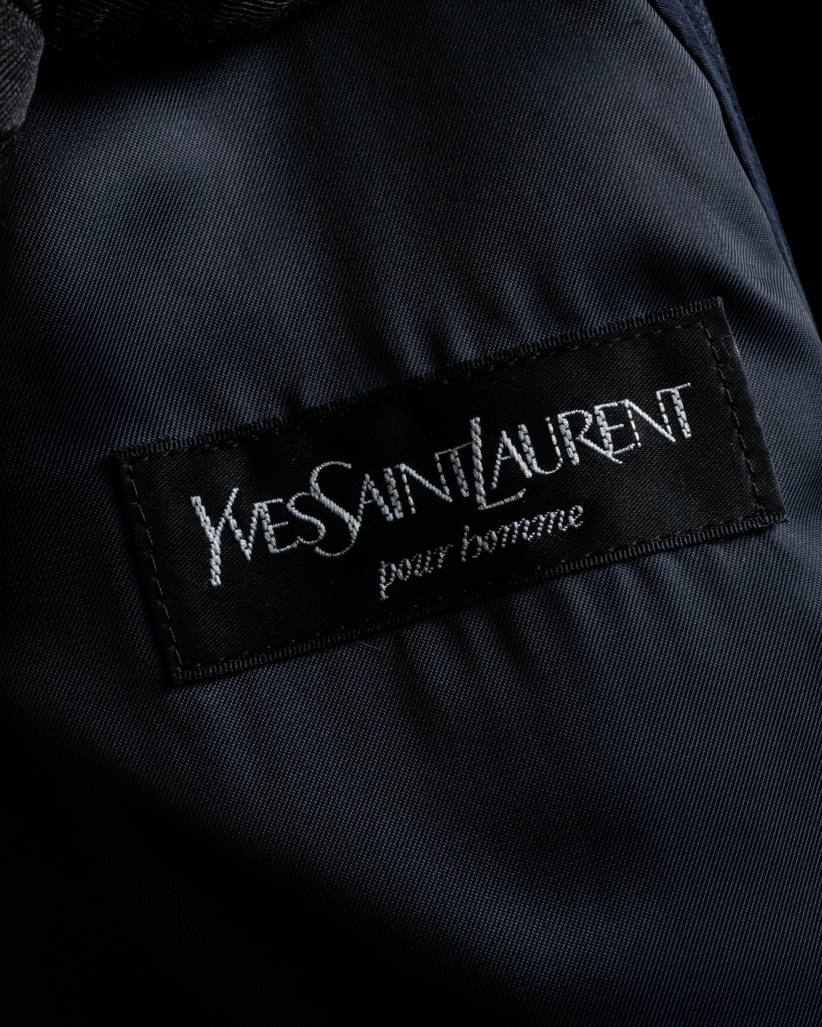 “Yves Saint Laurent” 90’s clean fly-front bal collar coat