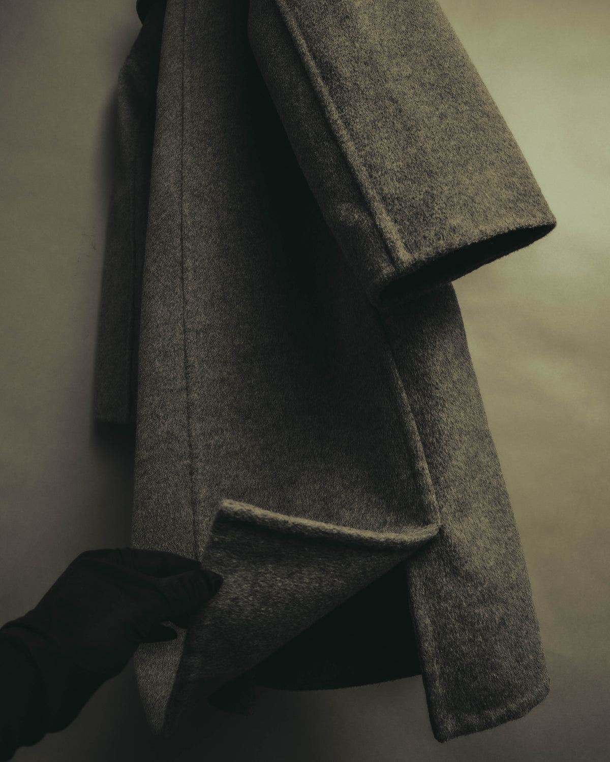 “BALENCIAGA” 00’s-10’s Wool angora wide-lapel coat