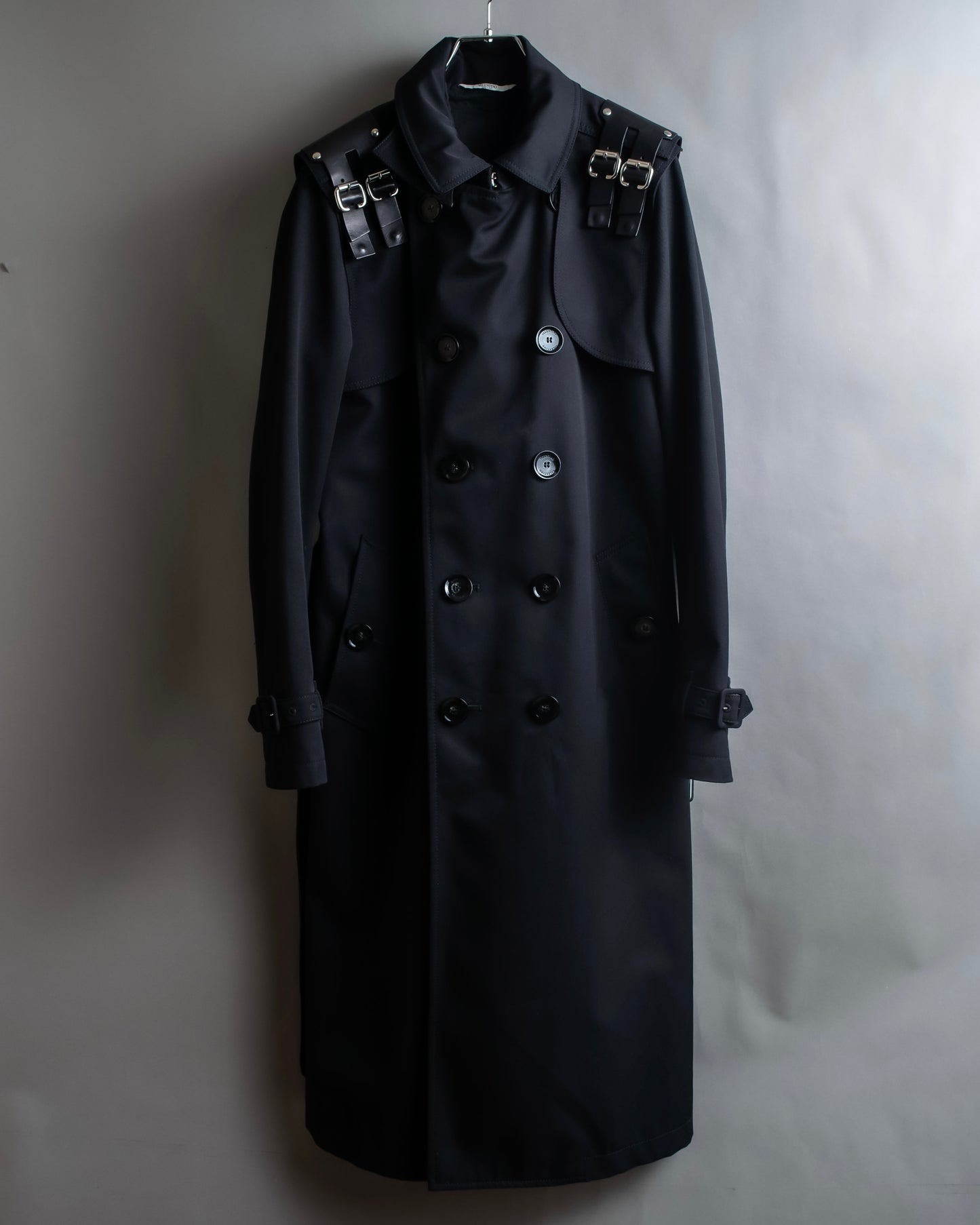 "VALENTINO" Belt docking design leather switching trench coat